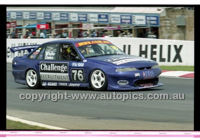 FIA 1000 Bathurst 19th November 2000 - Photographer Marshall Cass - Code 00-MC-B00-945