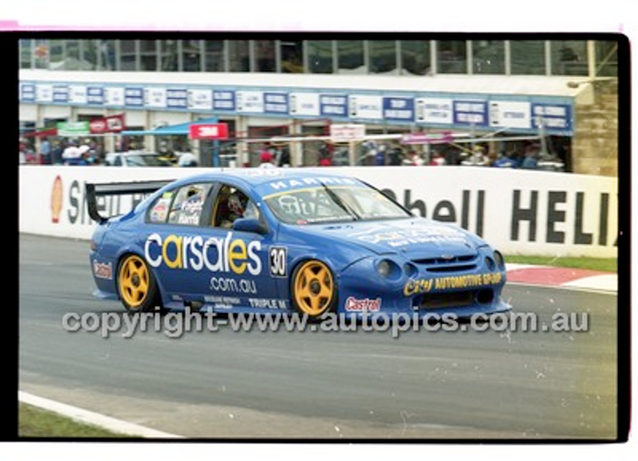 FIA 1000 Bathurst 19th November 2000 - Photographer Marshall Cass - Code 00-MC-B00-966