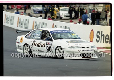 Bathurst 1000, 2001 - Photographer Marshall Cass - Code 01-MC-B01-354