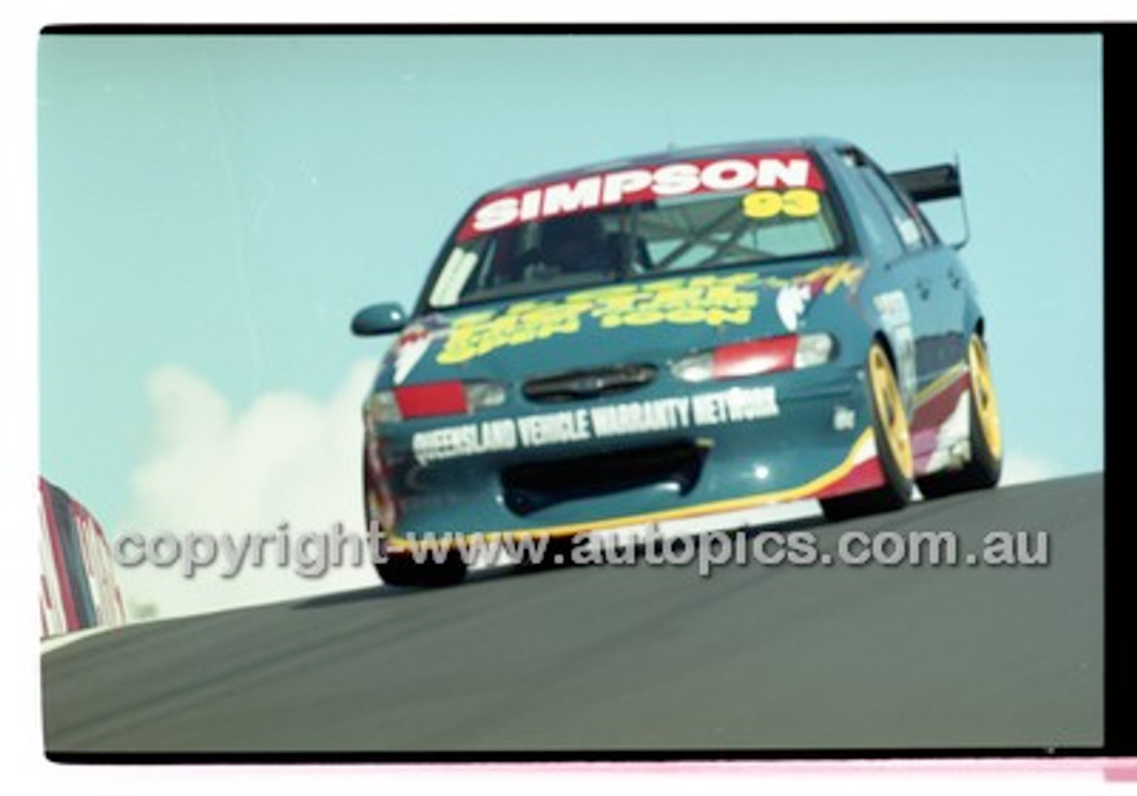 Bathurst 1000, 2001 - Photographer Marshall Cass - Code 01-MC-B01-451