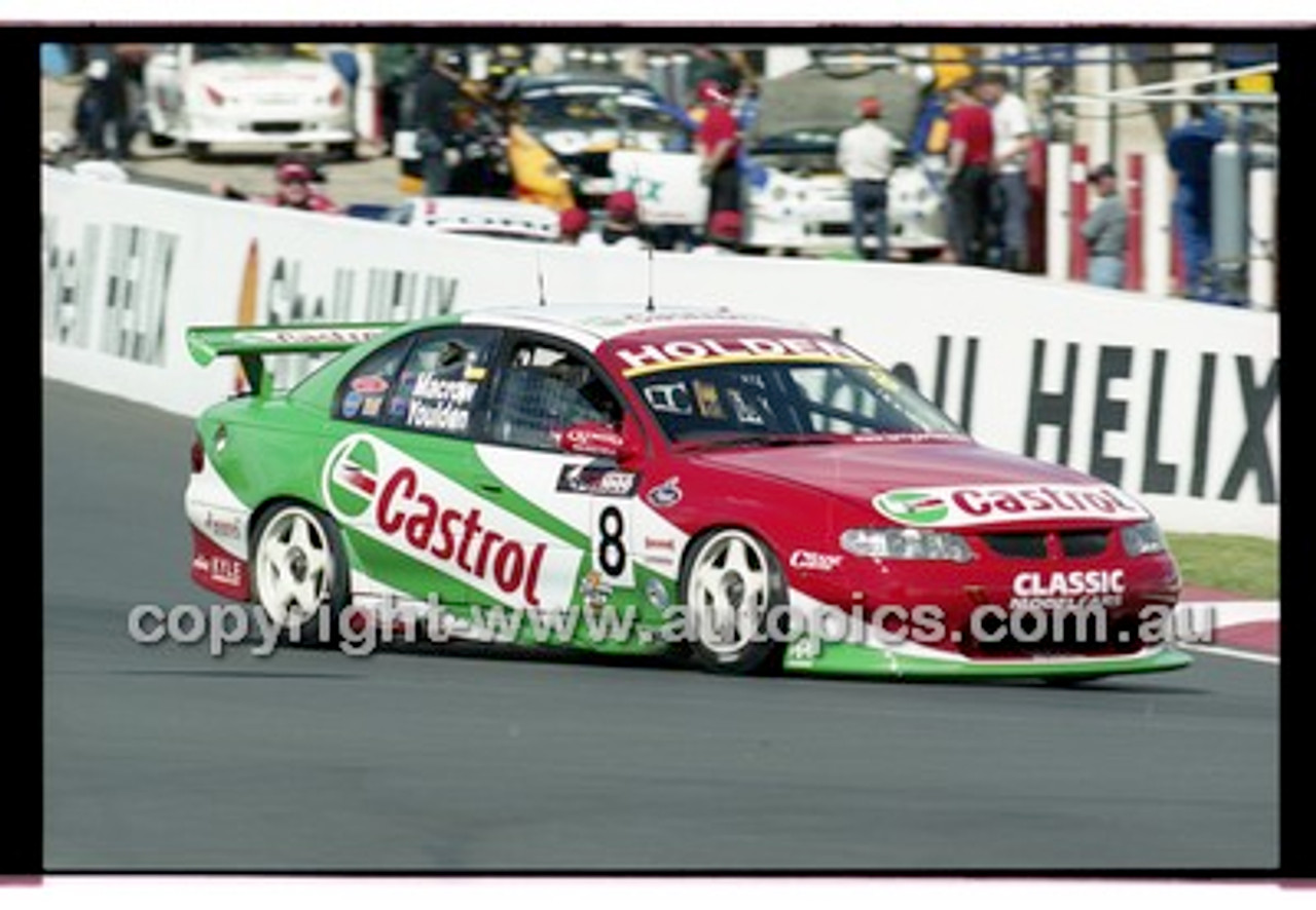 Bathurst 1000, 2001 - Photographer Marshall Cass - Code 01-MC-B01-745