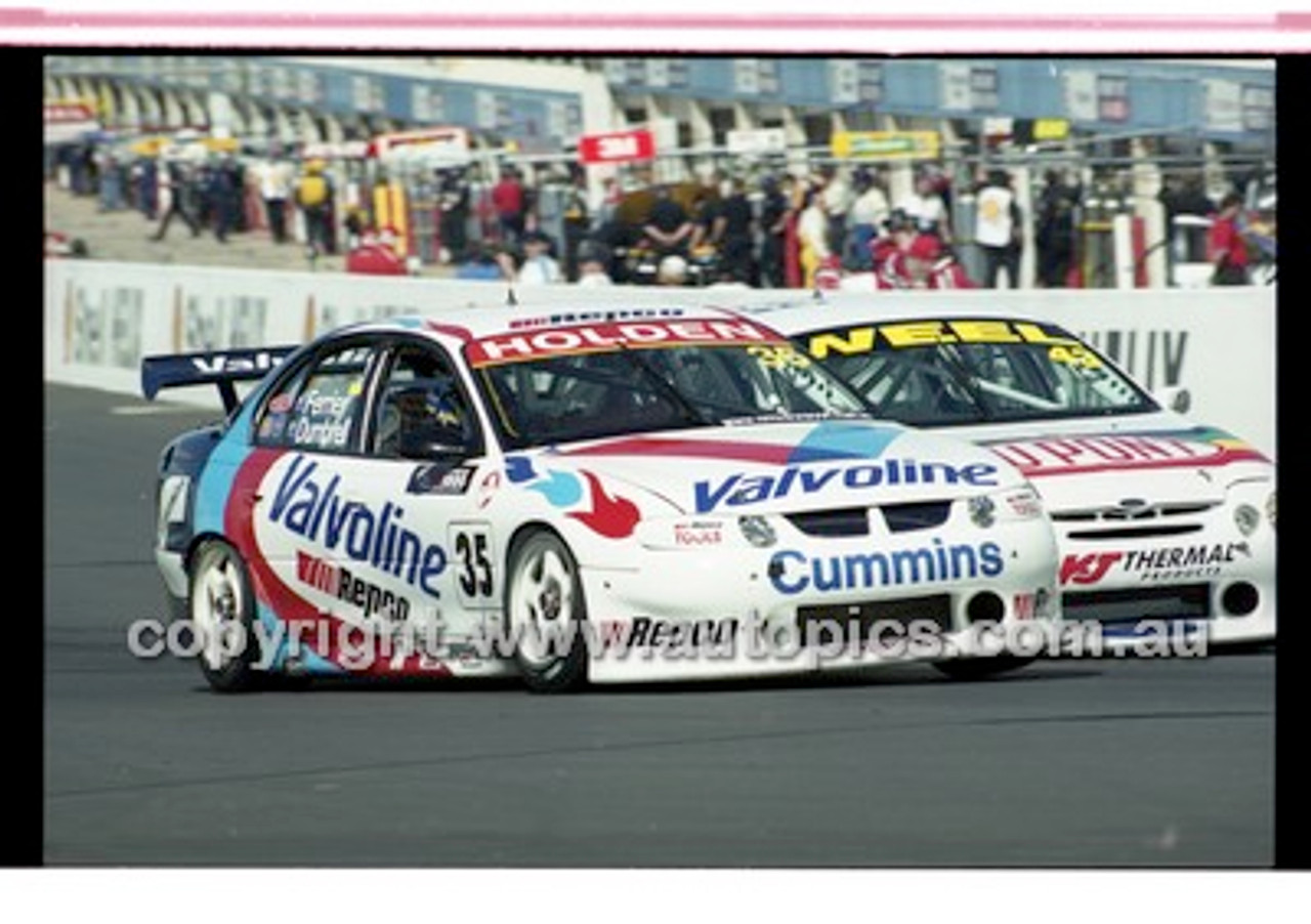 Bathurst 1000, 2001 - Photographer Marshall Cass - Code 01-MC-B01-875