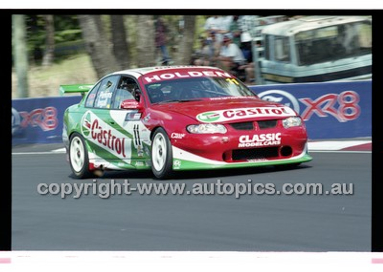 Bathurst 1000, 2001 - Photographer Marshall Cass - Code 01-MC-B01-906