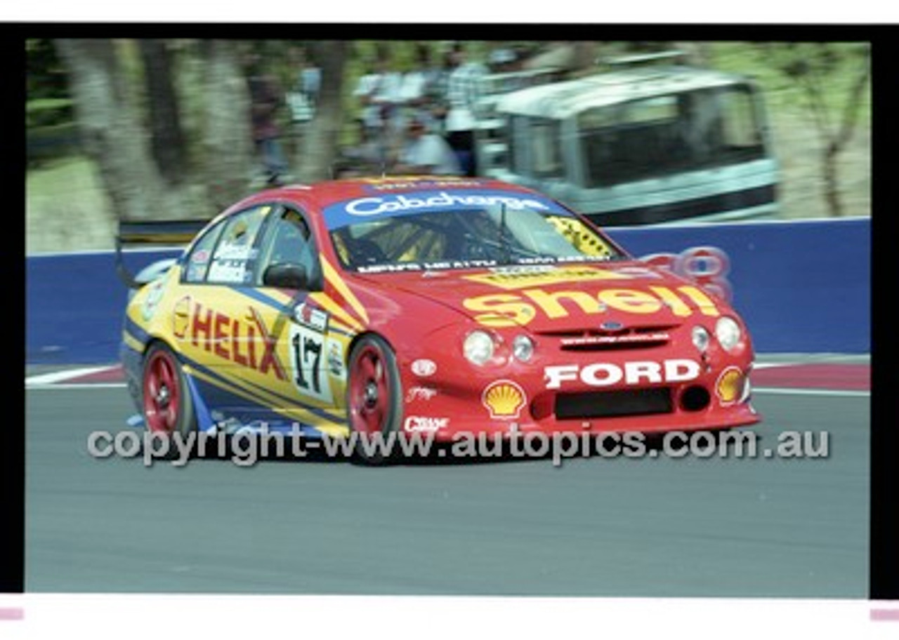 Bathurst 1000, 2001 - Photographer Marshall Cass - Code 01-MC-B01-907