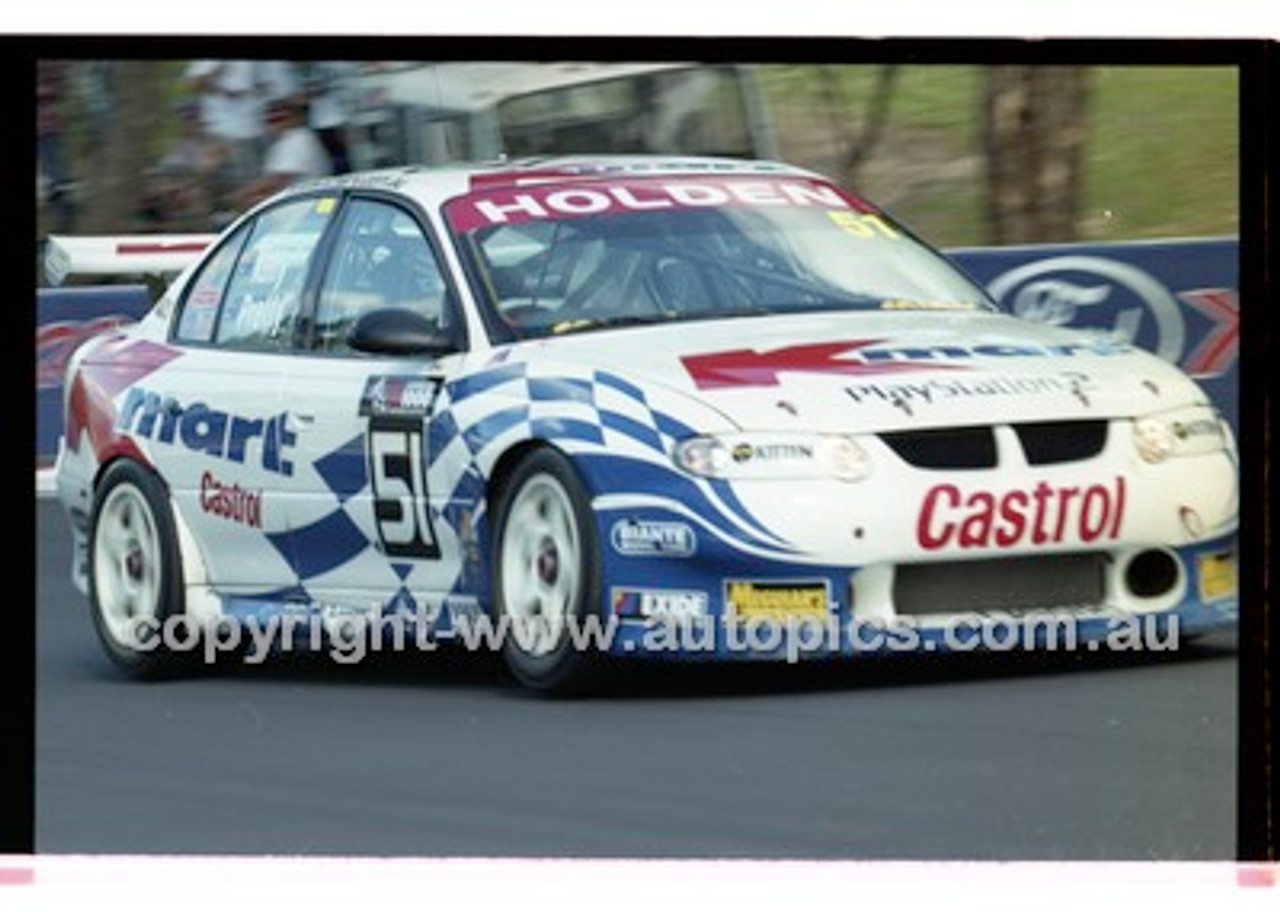 Bathurst 1000, 2001 - Photographer Marshall Cass - Code 01-MC-B01-908