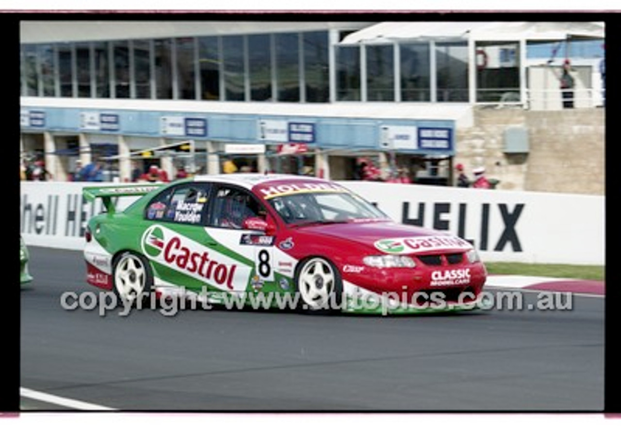 Bathurst 1000, 2001 - Photographer Marshall Cass - Code 01-MC-B01-984