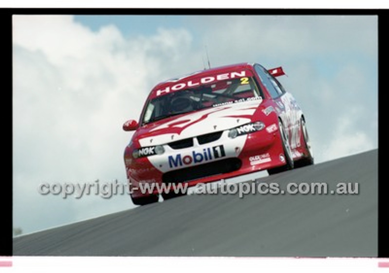 Bathurst 1000, 2001 - Photographer Marshall Cass - Code 01-MC-B01-1028