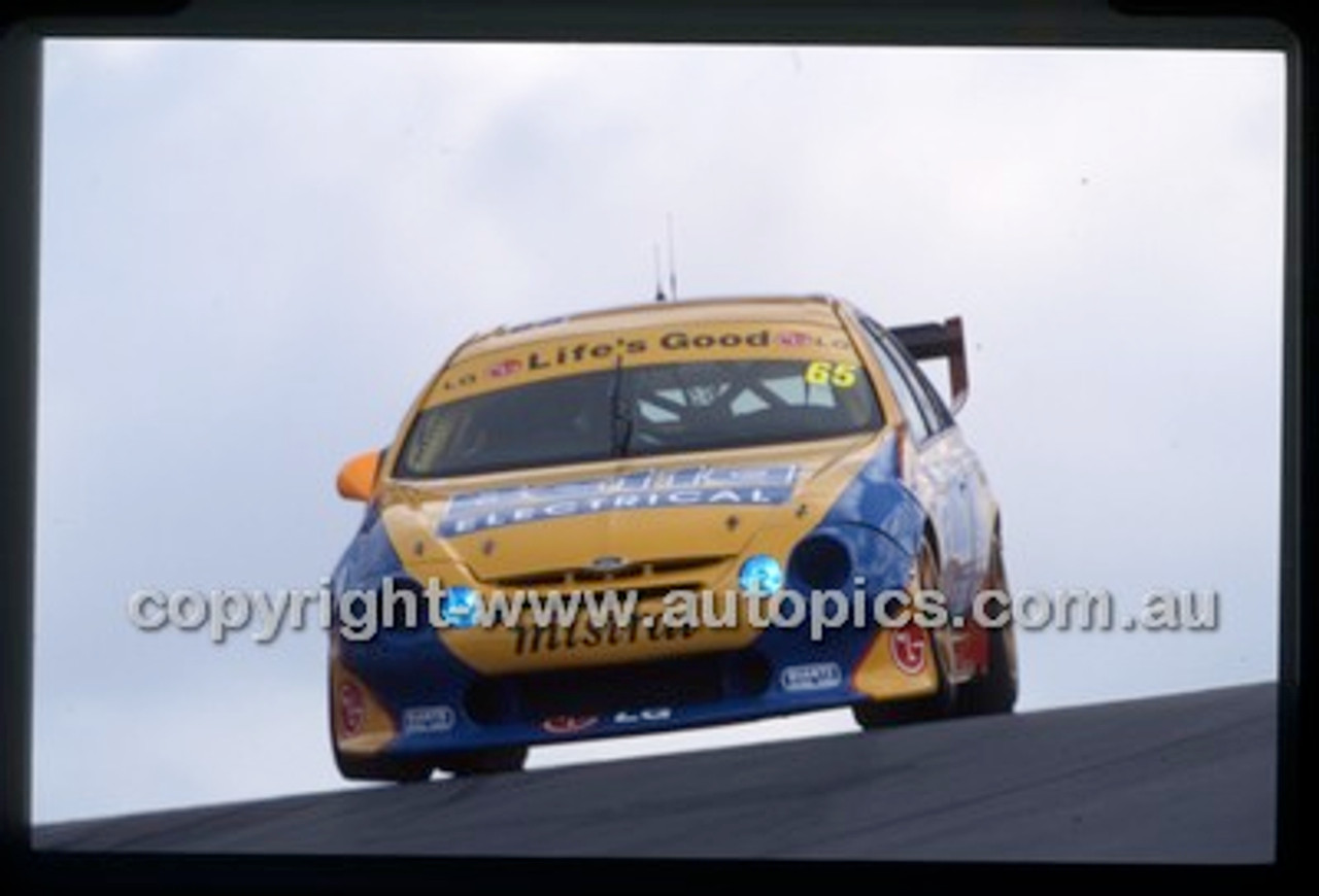 Bathurst 1000, 2002 - Photographer Marshall Cass - Code 02-B02-051