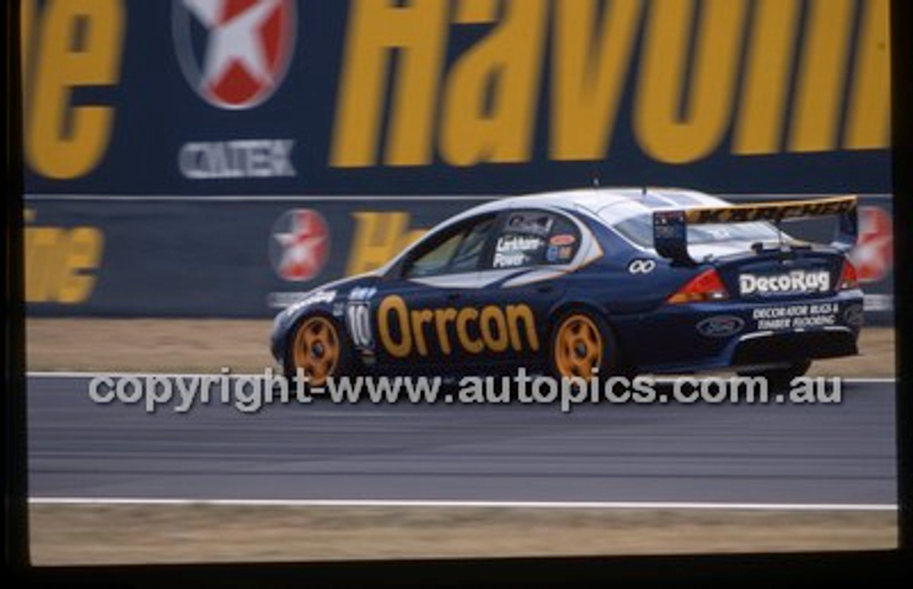 Bathurst 1000, 2002 - Photographer Marshall Cass - Code 02-B02-166