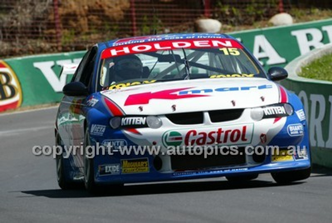 Bathurst 1000, 2003 -  Photographer Marshall Cass - Code 03-MC-B03-046