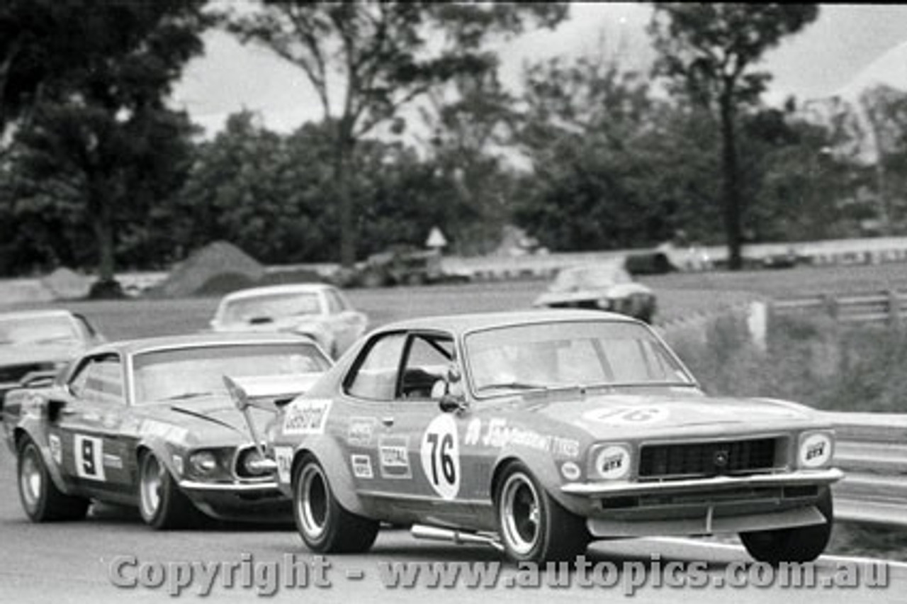 72007  -  John Harvey  -  Torana V8  Warwick Farm  1972