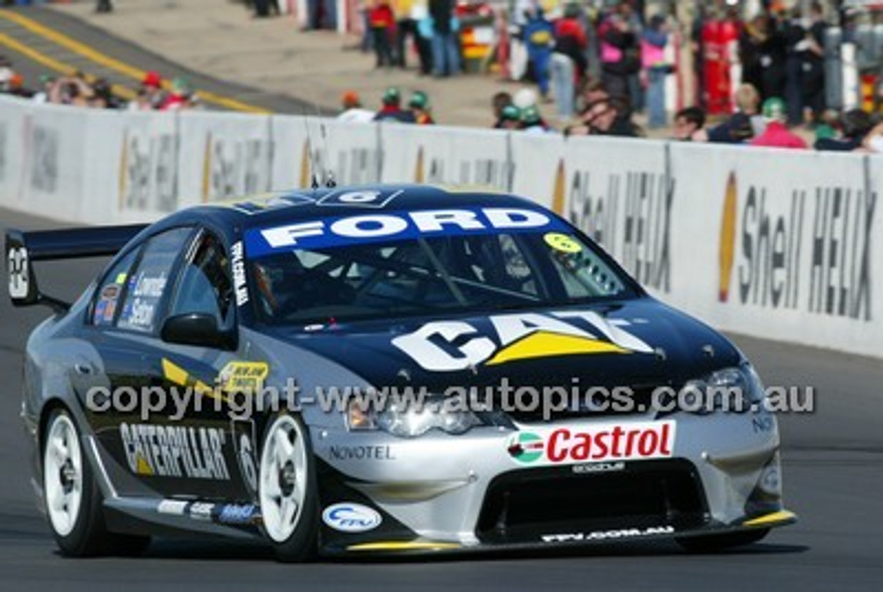 Bathurst 1000, 2003 -  Photographer Marshall Cass - Code 03-MC-B03-103