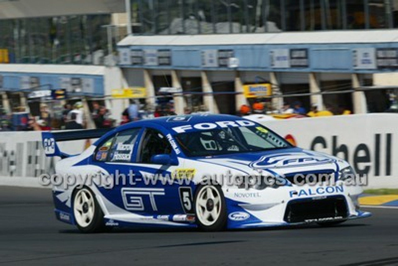 Bathurst 1000, 2003 -  Photographer Marshall Cass - Code 03-MC-B03-116