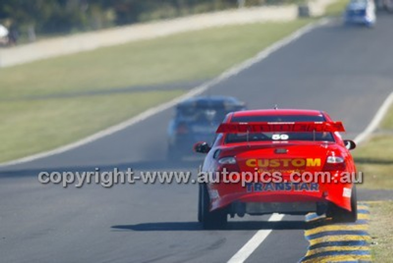 Bathurst 1000, 2003 -  Photographer Marshall Cass - Code 03-MC-B03-121