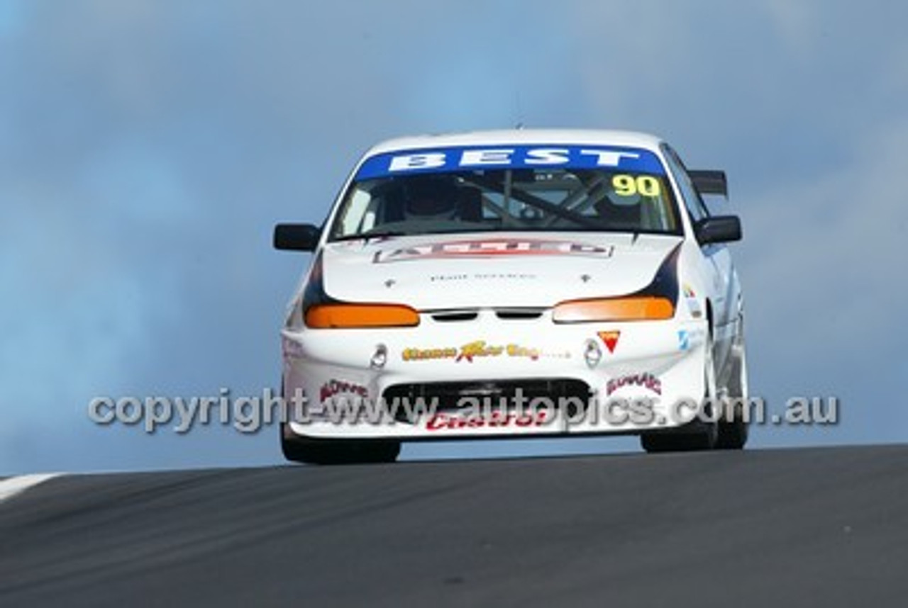 Bathurst 1000, 2003 -  Photographer Marshall Cass - Code 03-MC-B03-179