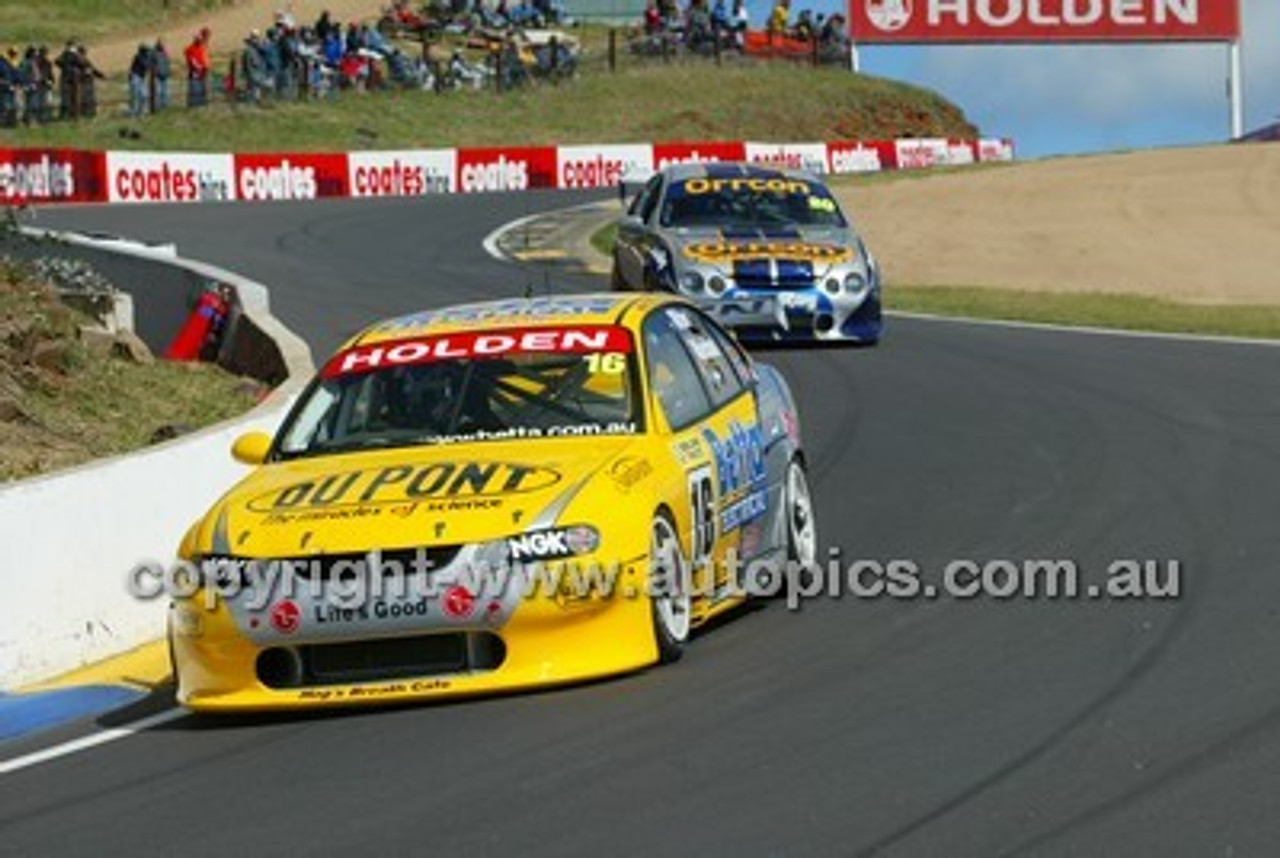 Bathurst 1000, 2003 -  Photographer Marshall Cass - Code 03-MC-B03-191