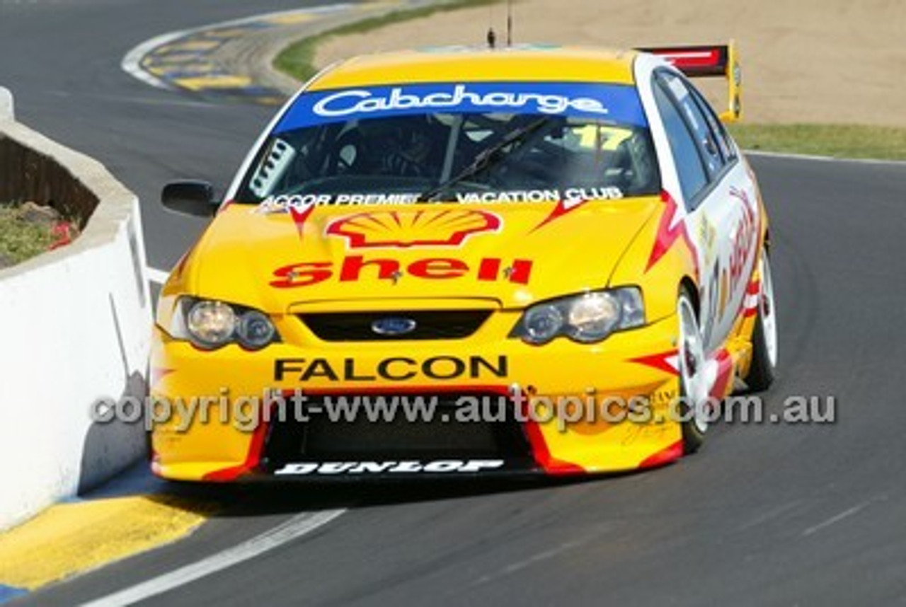 Bathurst 1000, 2003 -  Photographer Marshall Cass - Code 03-MC-B03-229