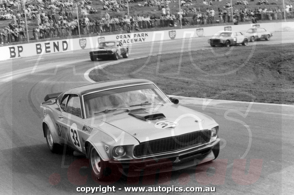 74014 - Allan Moffat - Mustang - Oran Park Raceway, 1974