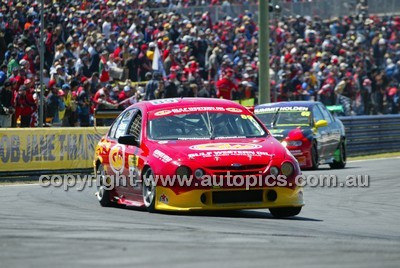 Bathurst 1000, 2003 -  Photographer Marshall Cass - Code 03-MC-B03-488