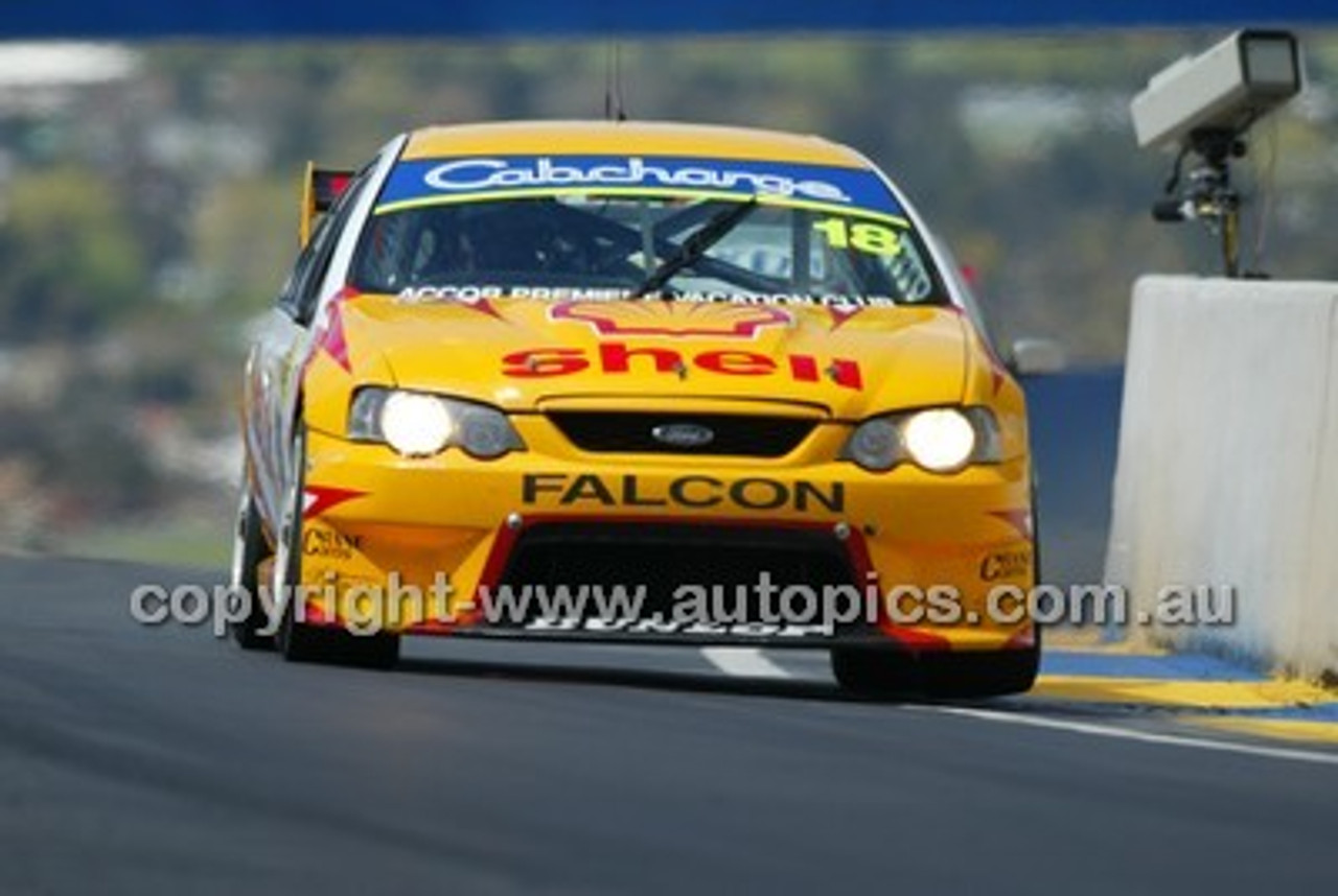 Bathurst 1000, 2003 -  Photographer Marshall Cass - Code 03-MC-B03-728