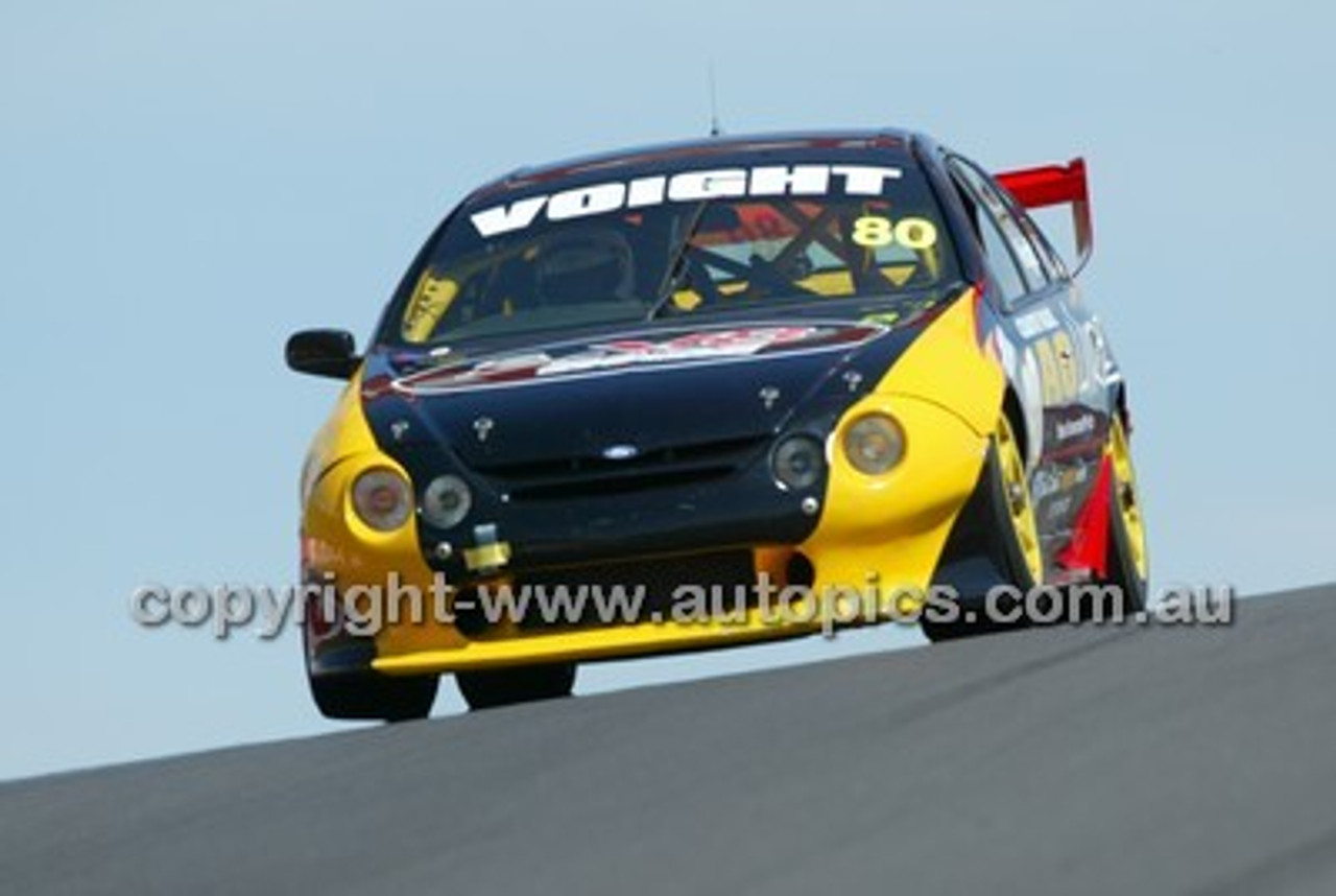 Bathurst 1000, 2004 -  Photographer Marshall Cass - Code 04-MC-B04-040