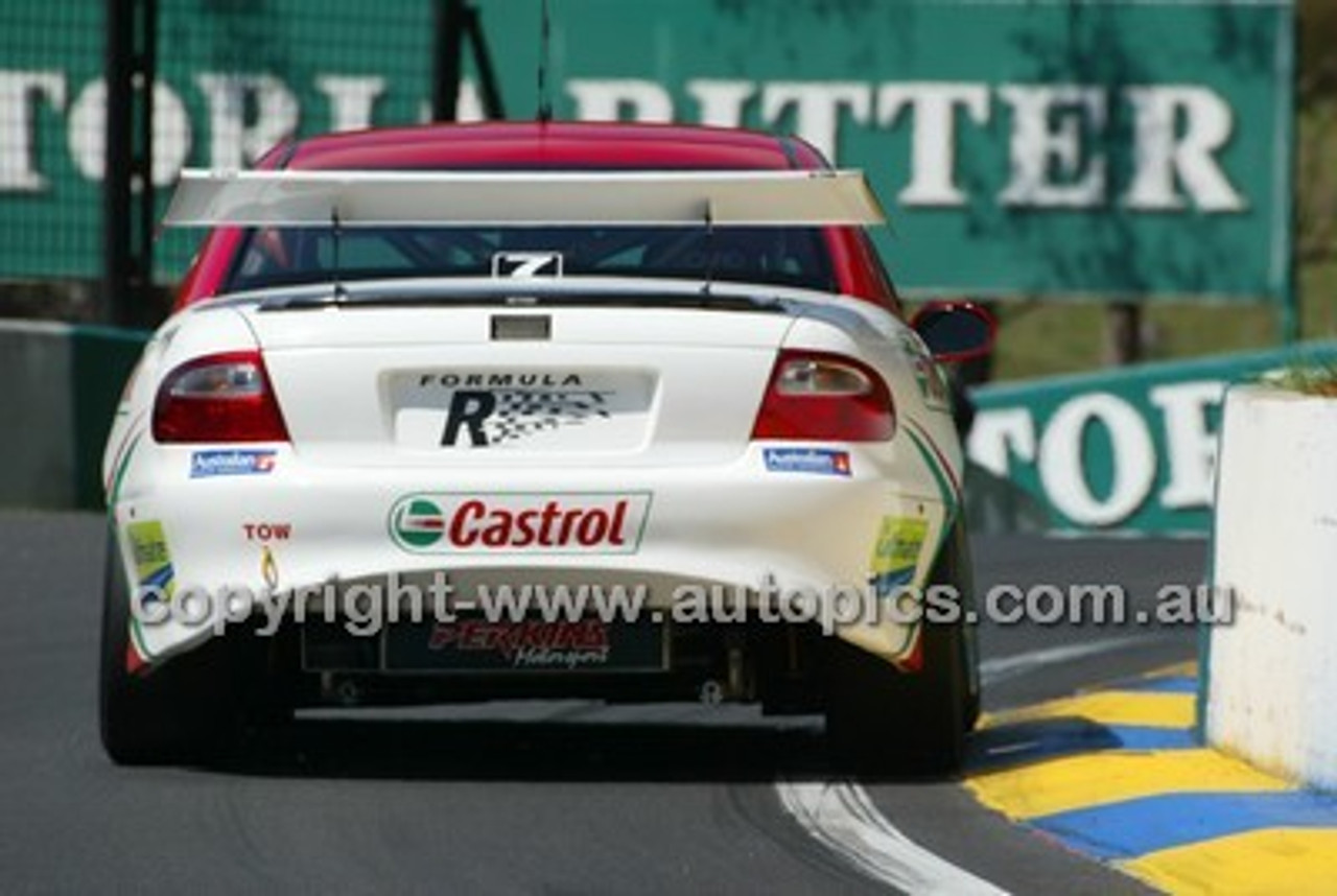 Bathurst 1000, 2004 -  Photographer Marshall Cass - Code 04-MC-B04-151