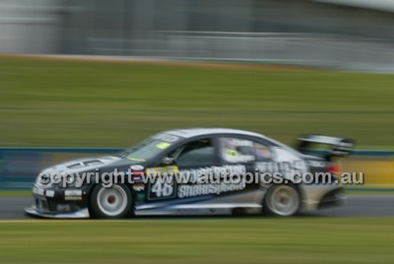 Bathurst 1000, 2004 -  Photographer Marshall Cass - Code 04-MC-B04-209