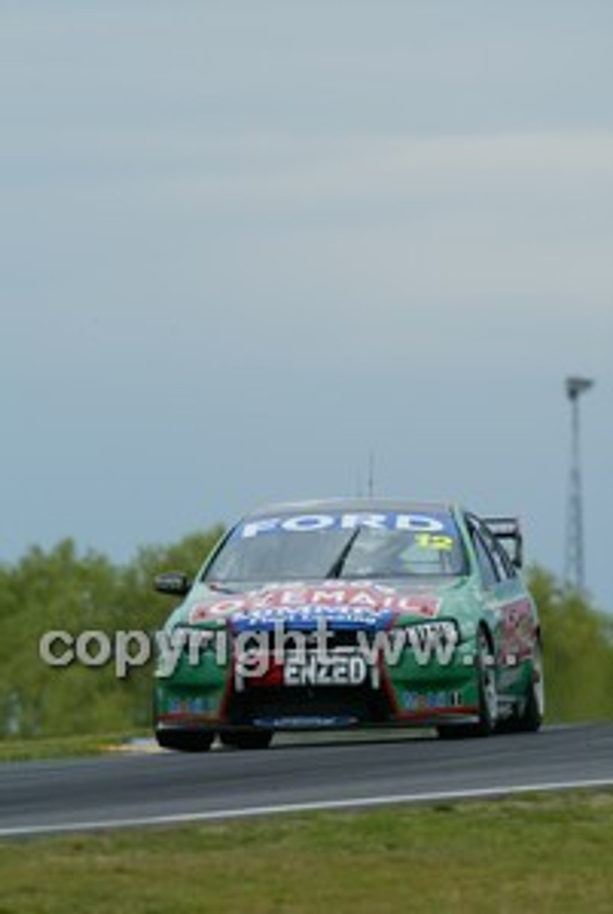 Bathurst 1000, 2004 -  Photographer Marshall Cass - Code 04-MC-B04-252