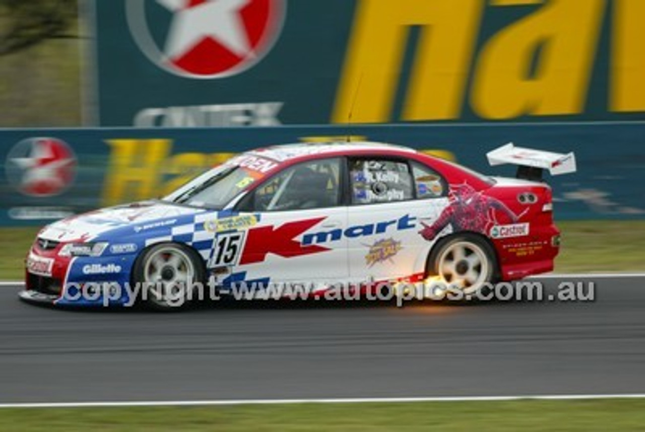 Bathurst 1000, 2004 -  Photographer Marshall Cass - Code 04-MC-B04-269