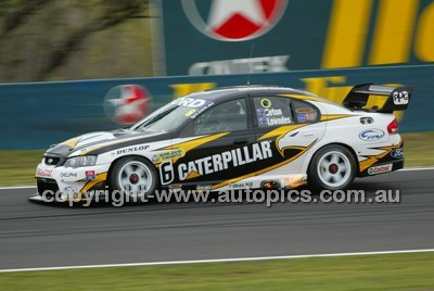 Bathurst 1000, 2004 -  Photographer Marshall Cass - Code 04-MC-B04-272