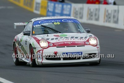 Bathurst 1000, 2004 -  Photographer Marshall Cass - Code 04-MC-B04-296