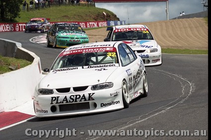 Bathurst FIA 1000 15th November 1999 - Photographer Marshall Cass - Code MC-B99-11