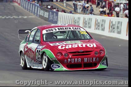 Bathurst FIA 1000 15th November 1999 - Photographer Marshall Cass - Code MC-B99-698