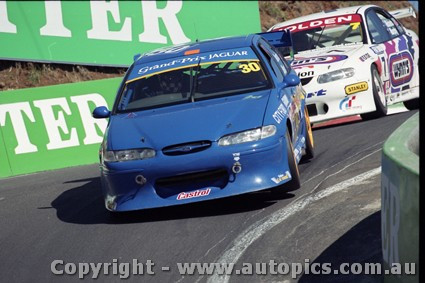 Bathurst FIA 1000 15th November 1999 - Photographer Marshall Cass - Code MC-B99-800