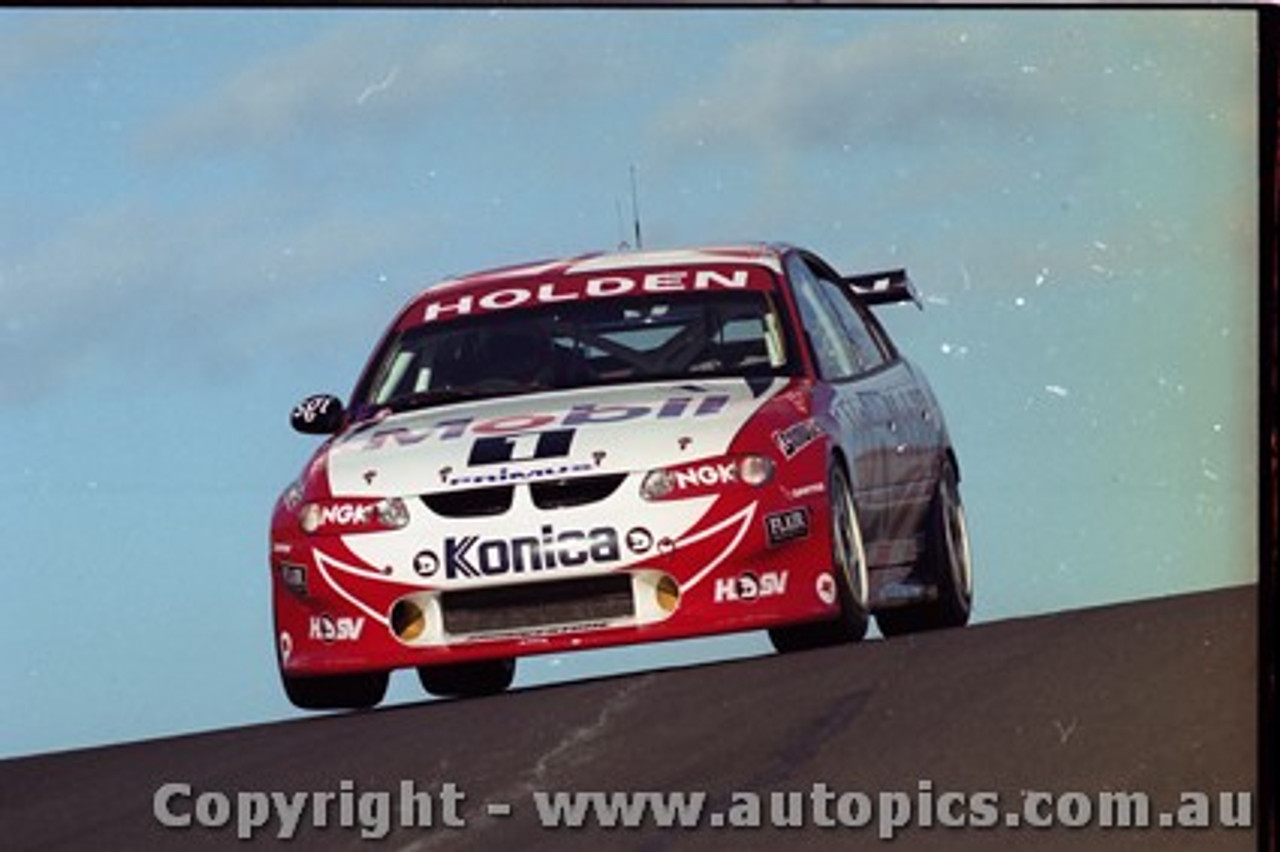 Bathurst FIA 1000 15th November 1999 - Photographer Marshall Cass - Code MC-B99-1020