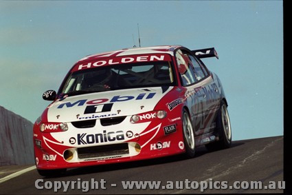 Bathurst FIA 1000 15th November 1999 - Photographer Marshall Cass - Code MC-B99-1129