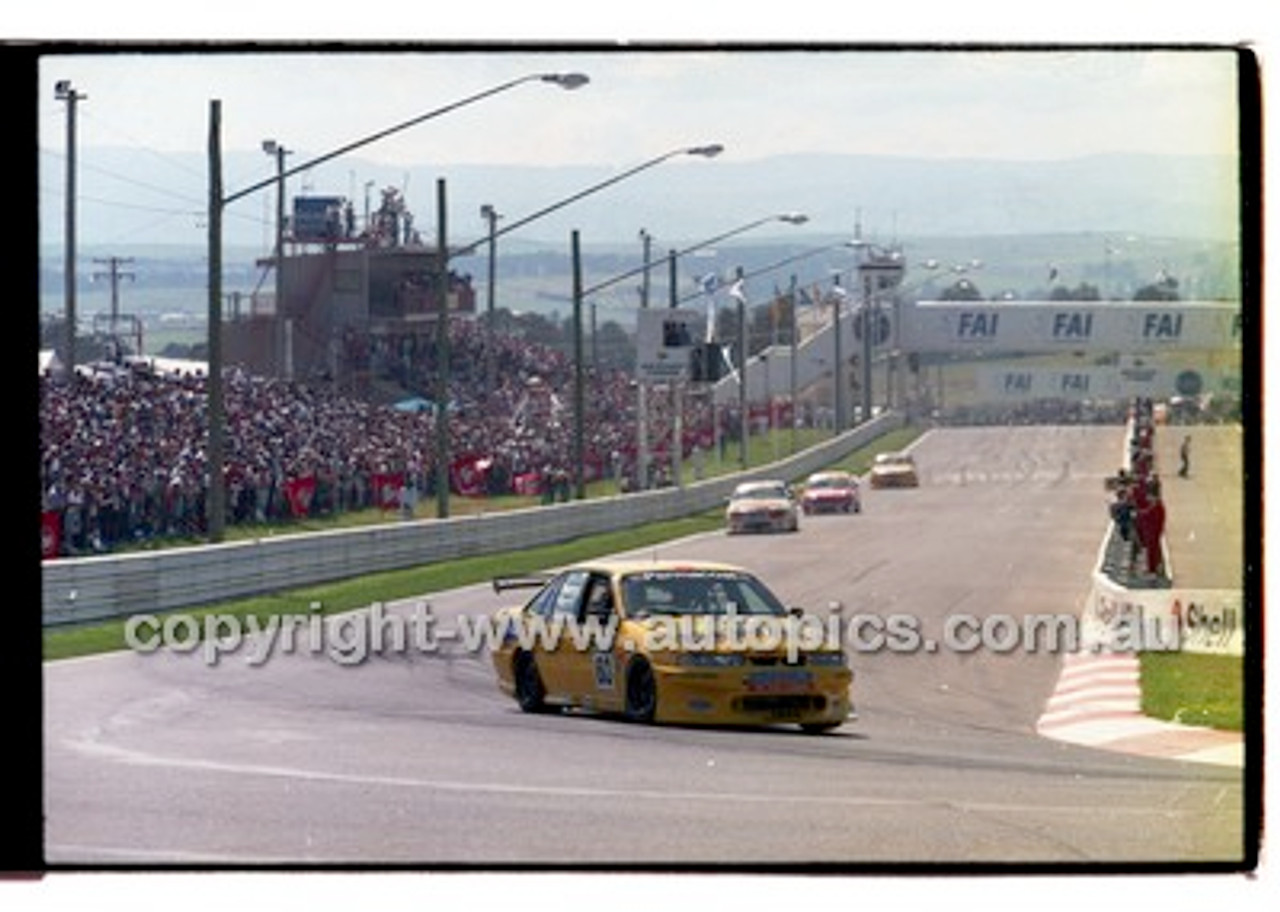 Bathurst FIA 1000 1998 - Photographer Marshall Cass - Code MC-B98-104