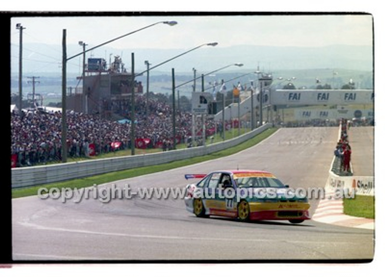 Bathurst FIA 1000 1998 - Photographer Marshall Cass - Code MC-B98-105
