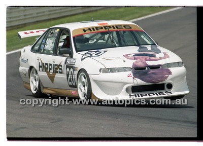 Bathurst FIA 1000 1998 - Photographer Marshall Cass - Code MC-B98-550