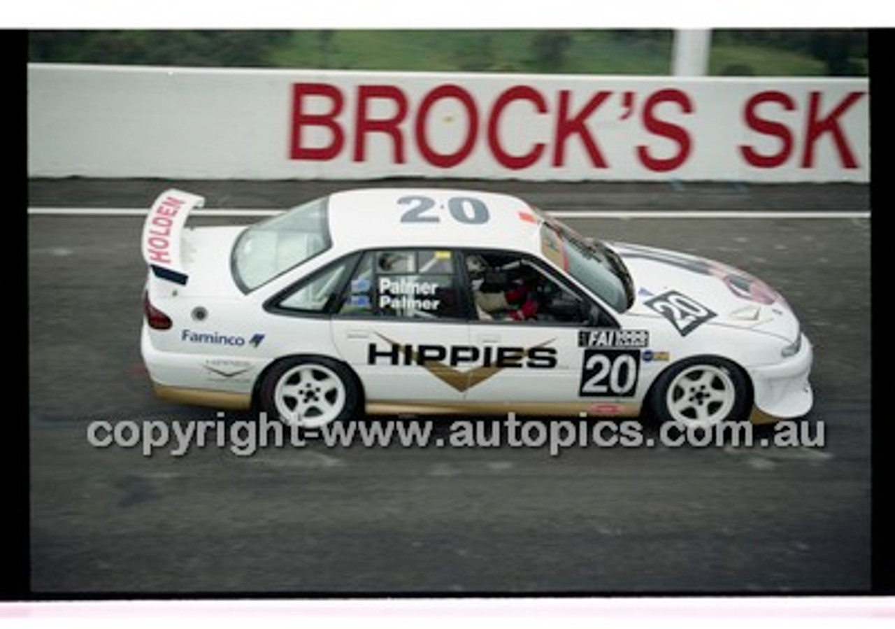 Bathurst FIA 1000 1998 - Photographer Marshall Cass - Code MC-B98-1002