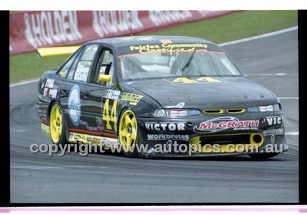Bathurst FIA 1000 1998 - Photographer Marshall Cass - Code MC-B98-1026