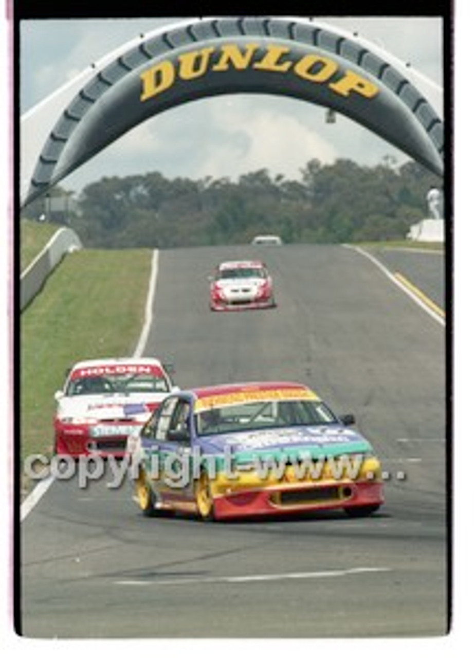 Bathurst FIA 1000 1998 - Photographer Marshall Cass - Code MC-B98-1157