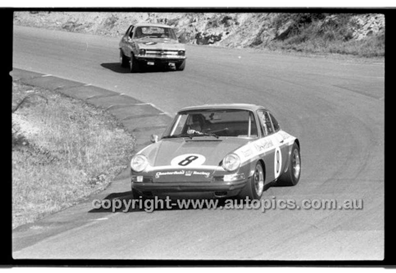 Brian Foley Porsche 911S - Amaroo Park 31th May 1970 - 70-AM31570-142