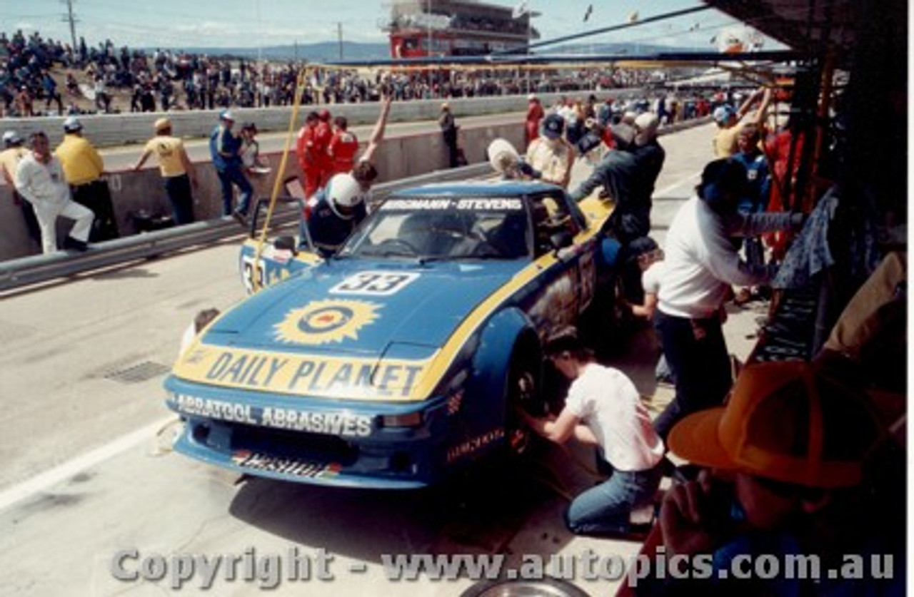 84713  -  Burgmann / Stevens    Bathurst 1984  Mazda RX7