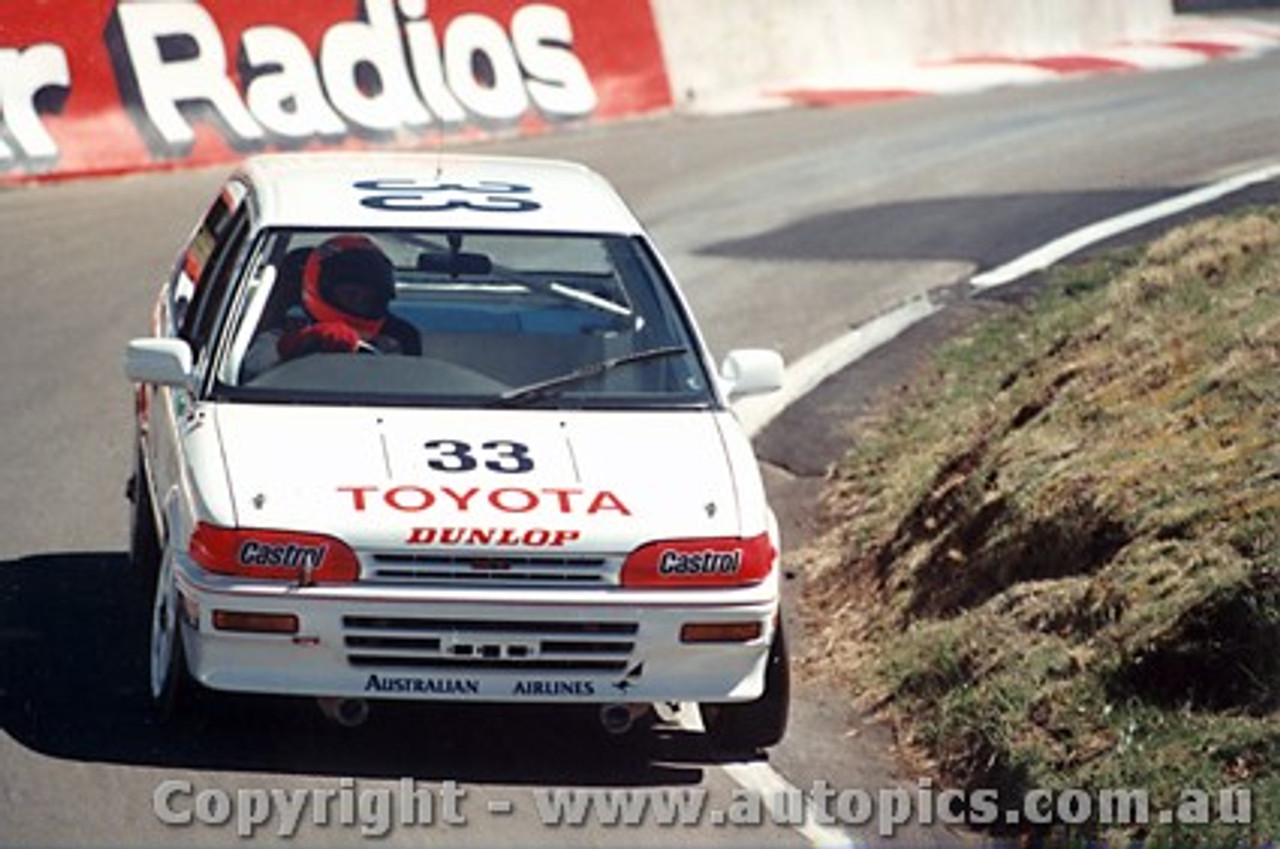 89709  -  M. Dowson / N. Bates    Bathurst 1989  Winners Class 3  Toyota Corolla