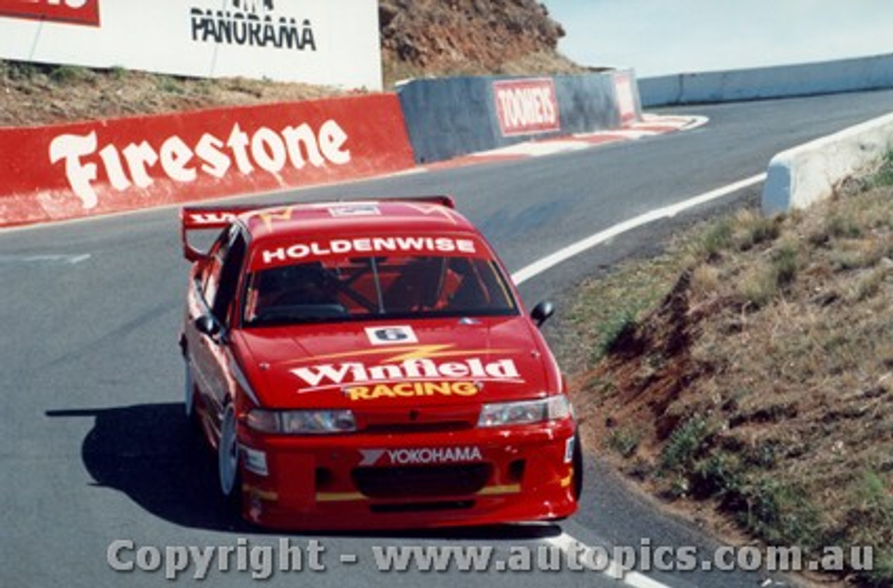 94705  -  M. Skaife / J. Richards    Bathurst 1994  Holden Commodore VP