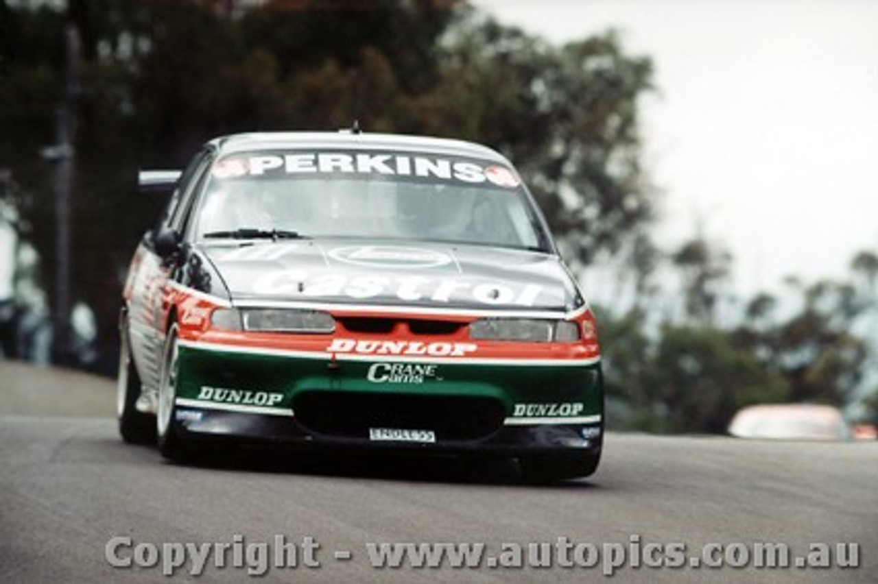 95701  -  L. Perkins / R. Ingall    Bathurst 1995  1st Outright  Holden Commodore VR