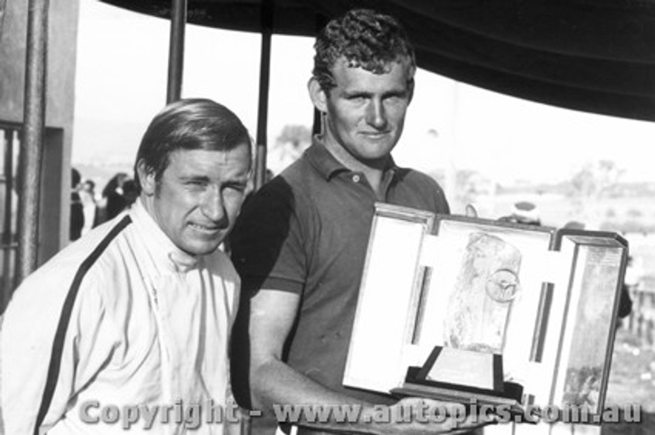 70616  -  Niel Allen   Bathurst 1970  McLaren M10B - Photographer David Blanch