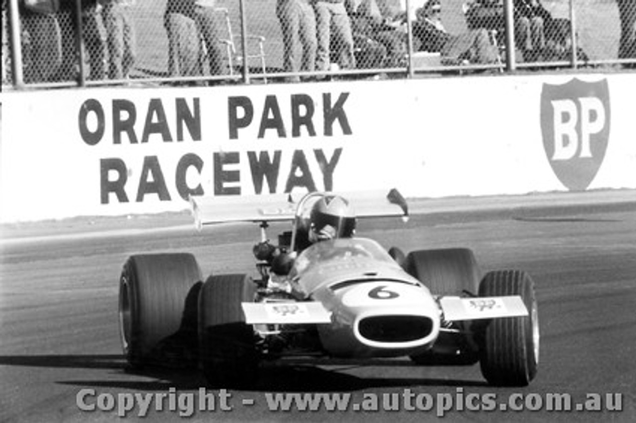 71507 - Max Stewart  Mildren Waggott  Oran Park 1971