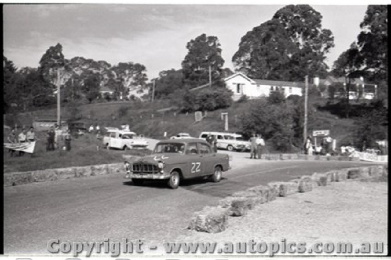 Hepburn Springs - All images from 1960 - Photographer Peter D'Abbs - Code HS60-27